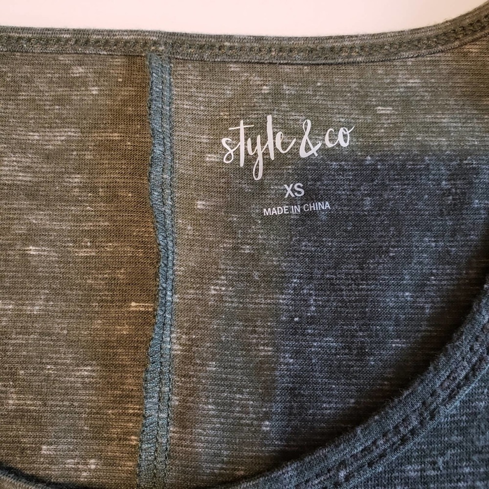 Style & Co Size XS Short Sleeve Swing Tee Mystic Moon Print Heather Green - Picture 3 of 7